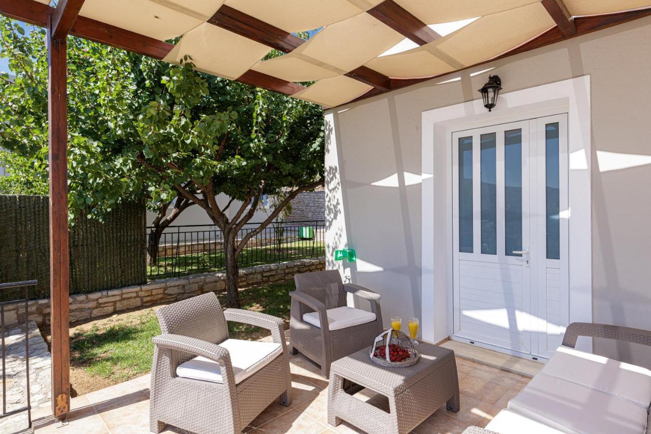 Agios Antonios Villas Agia Triada Eksteriør billede